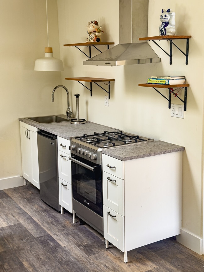 Photo - 2296 N Fitch Mountain Rd Unit Healdsburg Studio Apt.