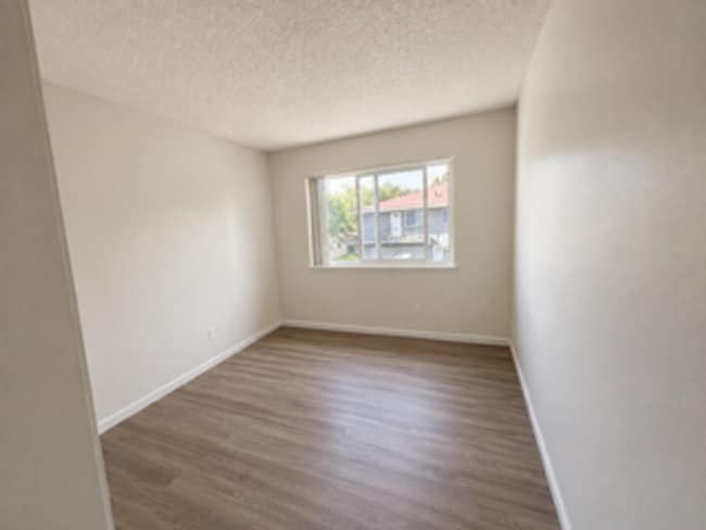 Photo - 2117 Palisade Ave
