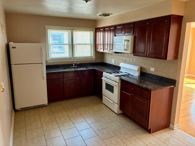 Photo - 8930 Bronx Ave Unit Bronx 2 Bedroom + tandem room