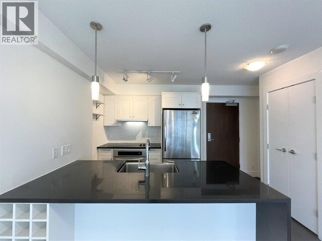 Photo - 888 Homer St Unit 7F