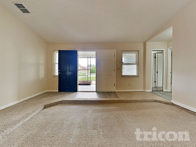 Photo - 7548 Allspice Cir S