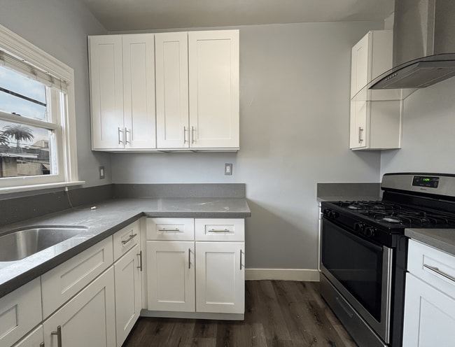 Photo - 2014 Chestnut Avenue