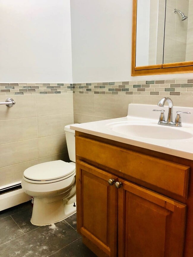 Photo - 135-32 82nd Ave