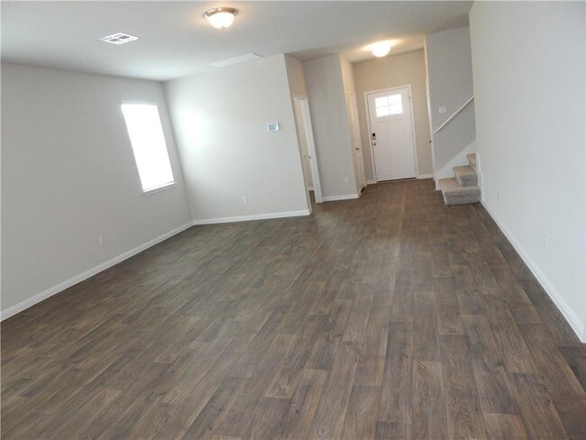 Photo - 1005 Ferryman Dr