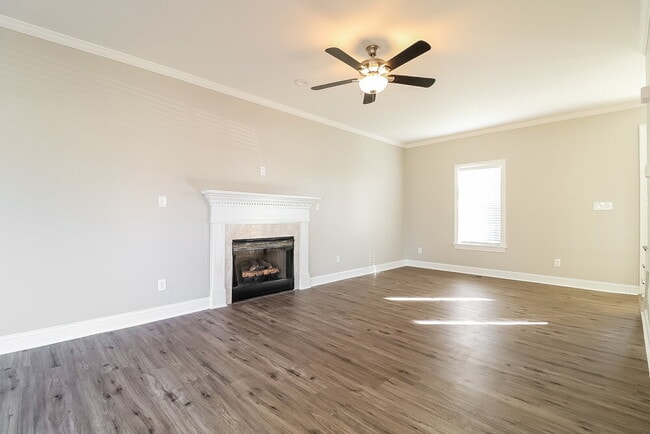 Photo - 14 Olde Charles Towne Ct