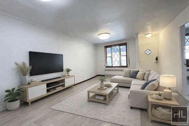 Building Photo - 23 AVENUE Unit TOP
