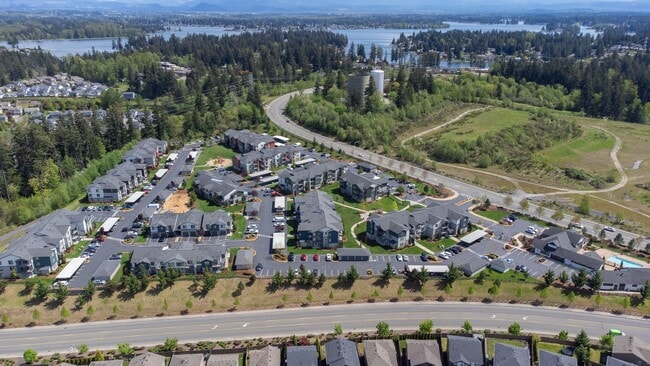 Four Lakes Apartment Homes