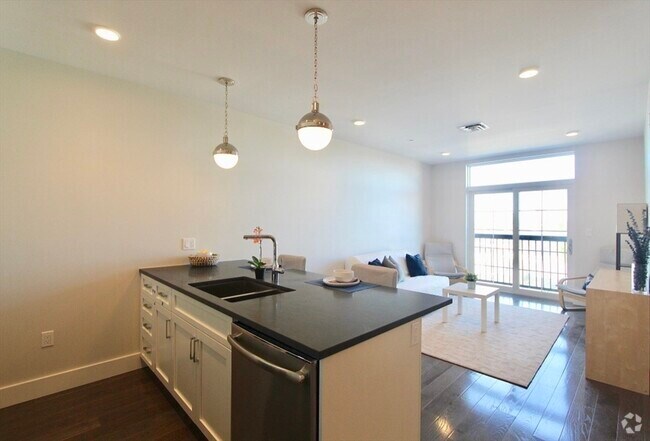 Building Photo - 434 McGrath Hwy Unit 208 Rental