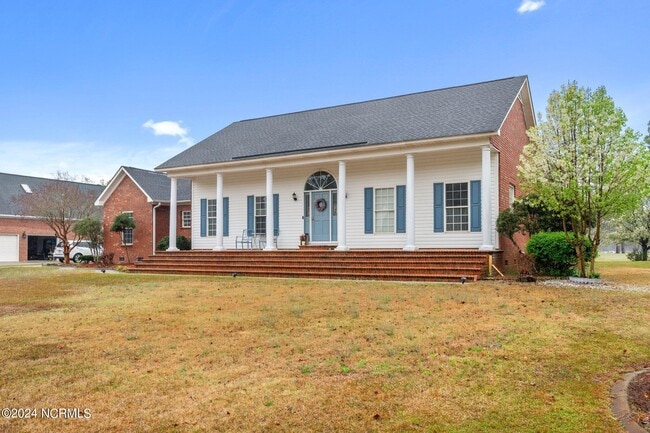 Photo - 1114 4 Wood Dr