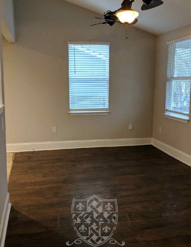 Photo - 1707 Evelyn Ave