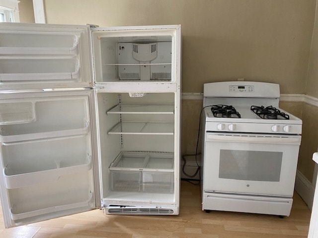 Photo - 2915 N Farwell Ave