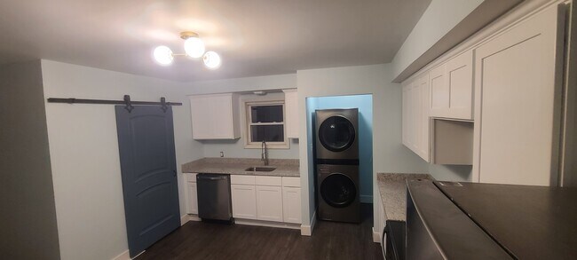 Photo - 7 Ingram St Unit 7 Ingram St