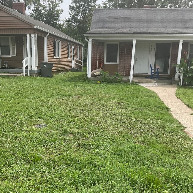 Photo - 1525 W 29th St