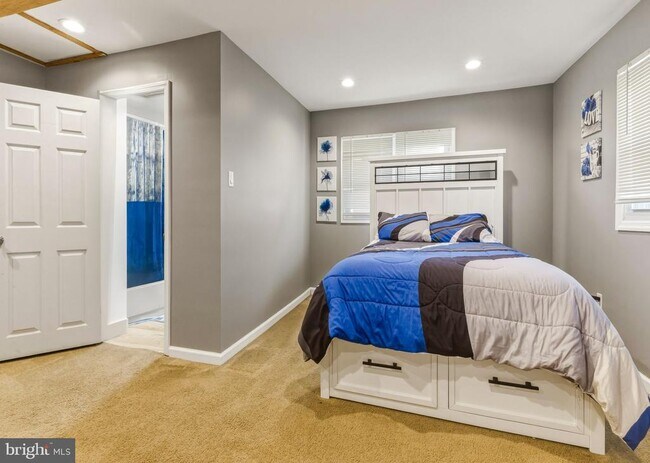 Photo - 1013 Delsea Dr