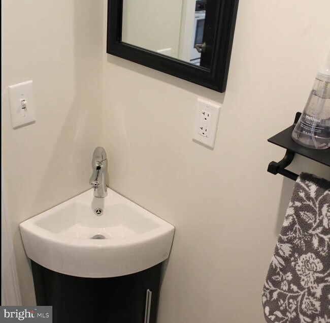 Photo - 1116 E Hewson St