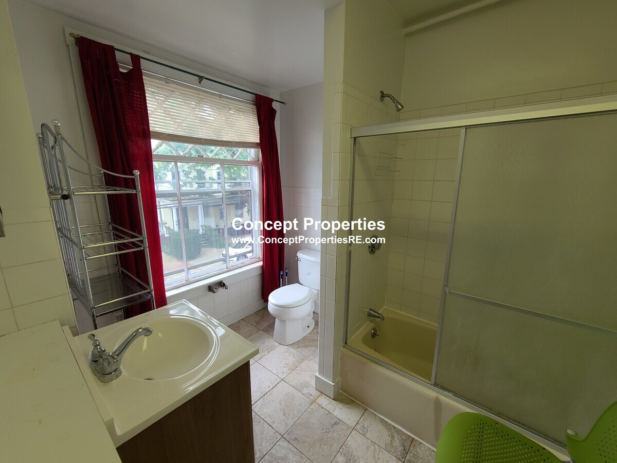 Photo - 61 Fayette St Unidad 5