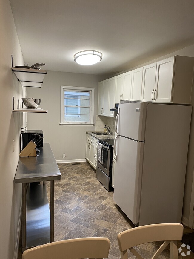 Building Photo - 99 Norwood Ave NE Unit B Rental
