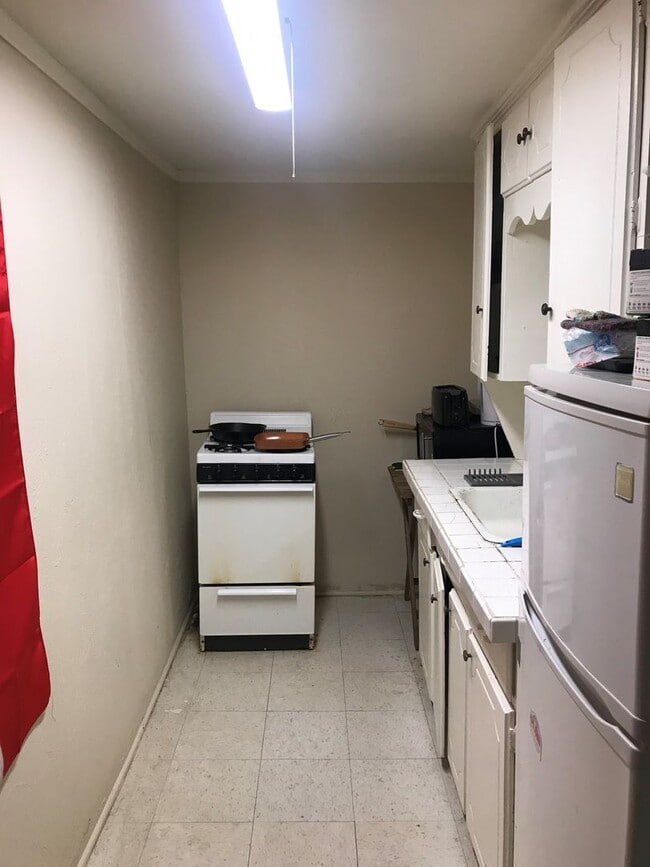 Photo - 620 W 24th St Unit 620 1/2 W. 24th