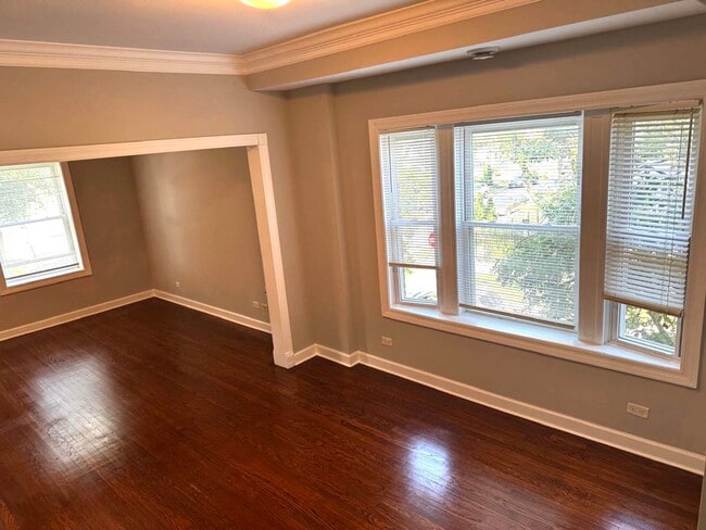 Photo - 2155 N Kenneth Ave Unit 2