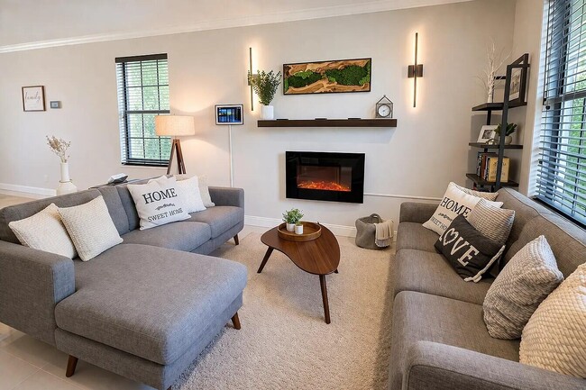 Photo - 131 Cameron Ct