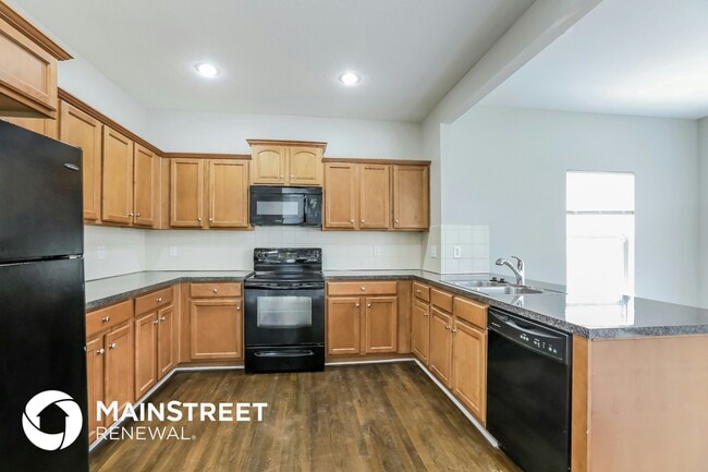 Photo - 12535 E 56 St