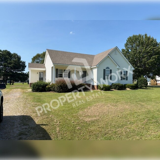 Building Photo - 954 Green Rd
