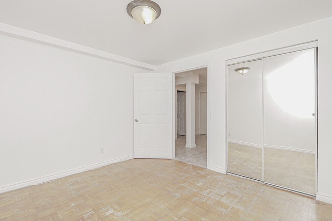 Photo - 5651 Boul Henri-Bourassa E Unit 10