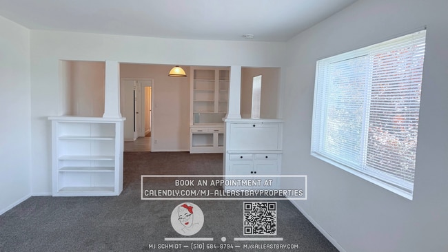 Photo - Large 2 Bedroom - 1 Bath - Top Floor with Sunny Views $1750! Unit D