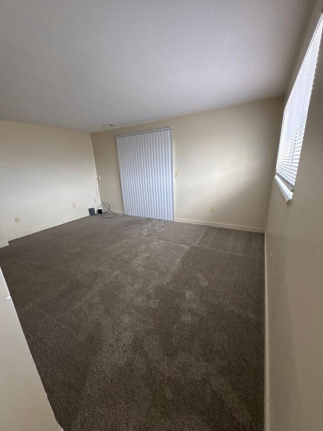 Photo - 568 E 250 N Unit 1