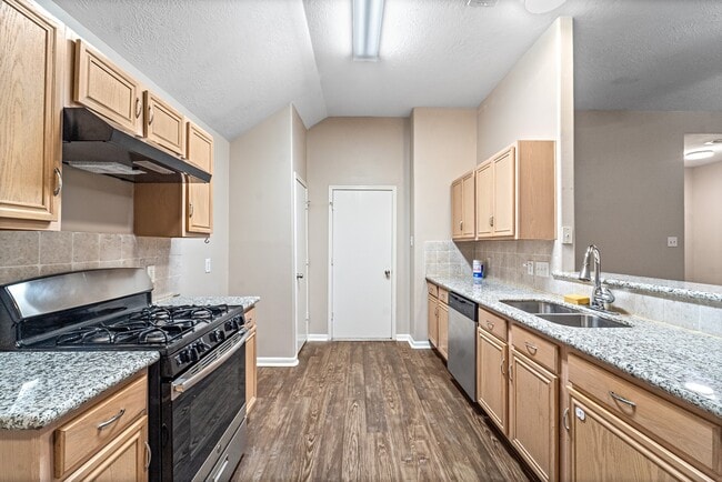 Photo - 6827 Highwind Bend Ln