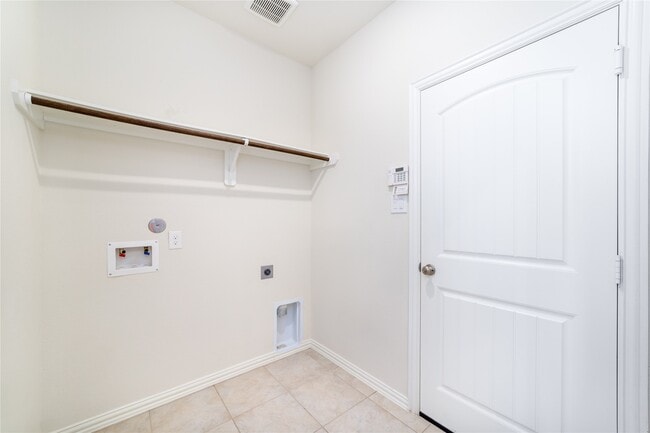 Building Photo - 4418 Lone Alcove Dr