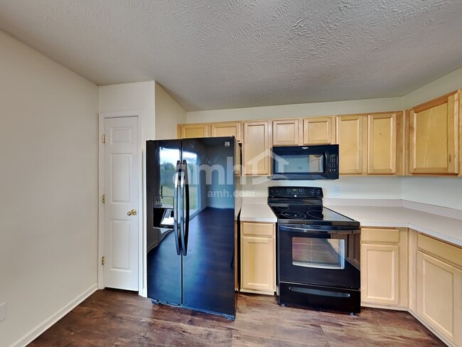 Photo - 4179 Longfellow Dr