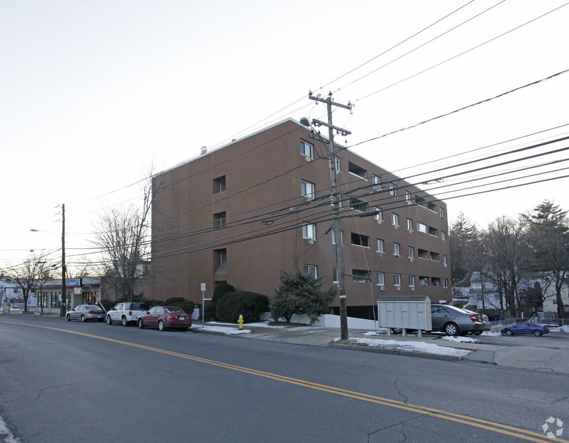 Springdale Apartments - Springdale Apartments