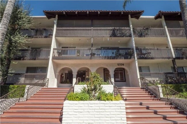 Building Photo - 5334 Lindley Ave Unit 137 Rental