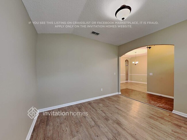 Photo - 512 Tupelo Trce