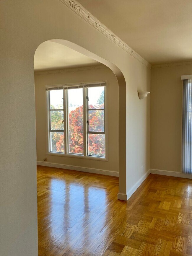 Photo - 38-40 15th Avenue Unit 40