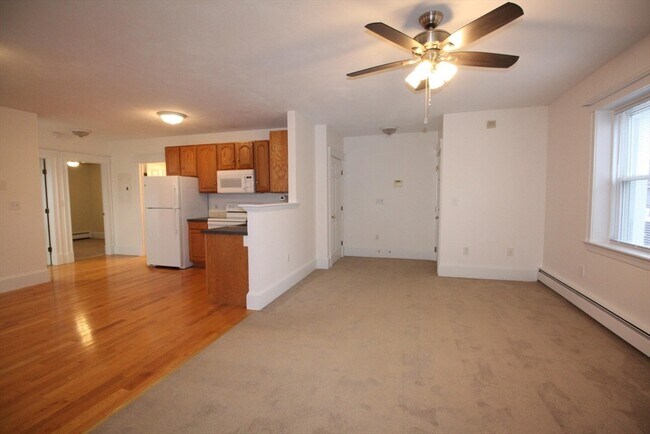 Photo - 341 Lynn St Unit 1