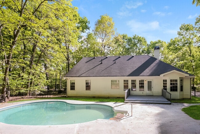 Photo - 47 Lakesprings Dr