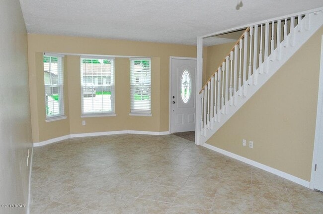Photo - 2516 Johnson Dr