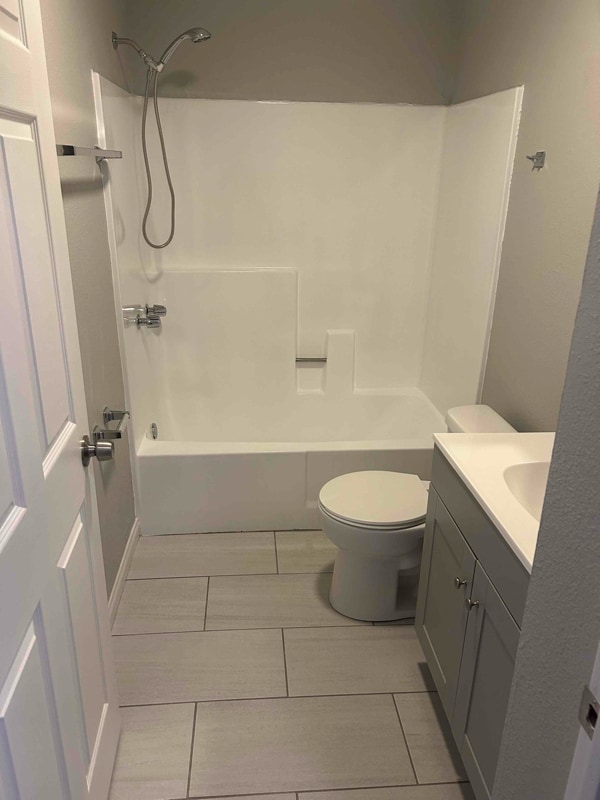 Photo - 5328 Almont St