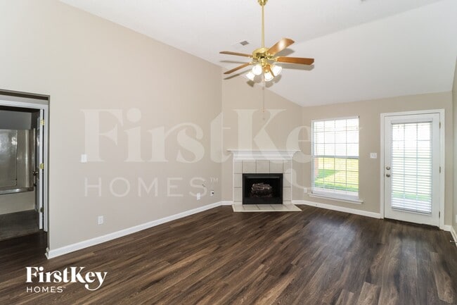 Photo - 1060 Mossy Knoll Dr