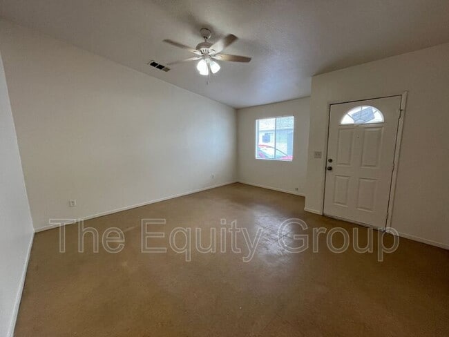 Photo - 1424 Cottage Pl Unit C