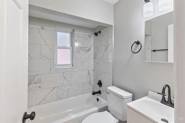 Photo - 6317 Girard Ave