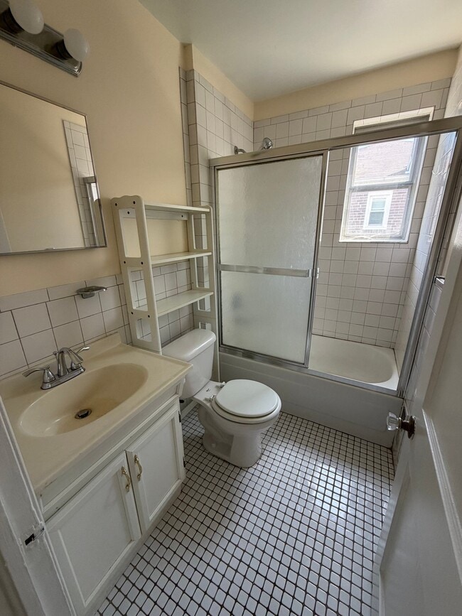 Photo - 3015 Liberty Pkwy Unit B