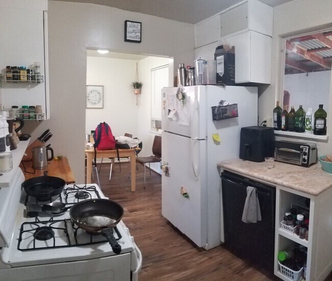 Photo - 3 Bedrooms plus a "bonus/play room"