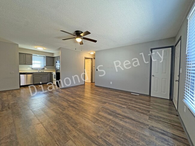 Photo - 1503 W Rainey St Unit A