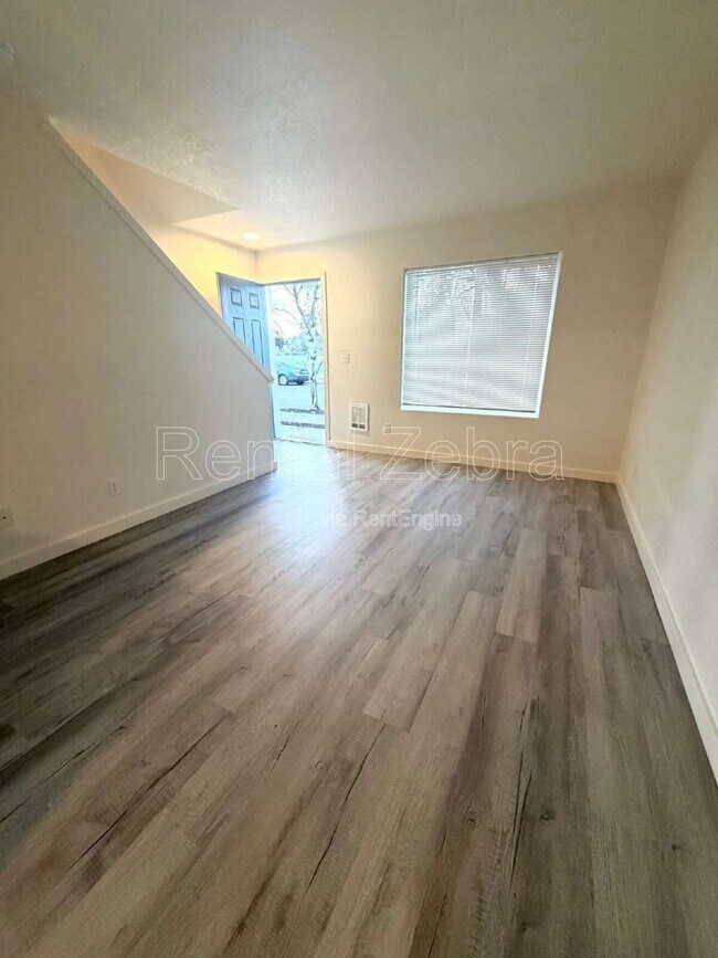 Photo - 6702 SE 80th Ave Unidad 1