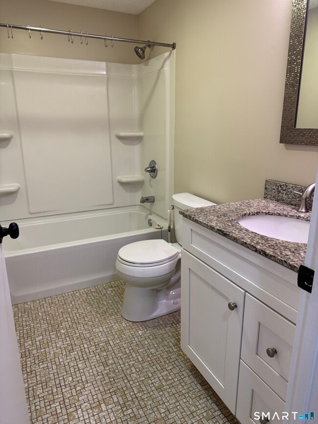 Photo - 143 Main St Unit C