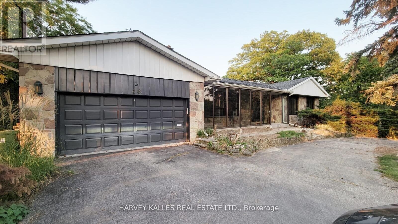 Photo - 48 Forest Grove Dr