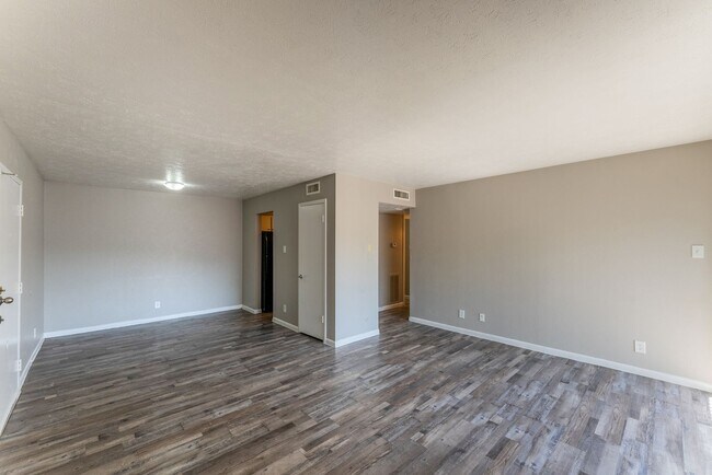 South Crest Apartments